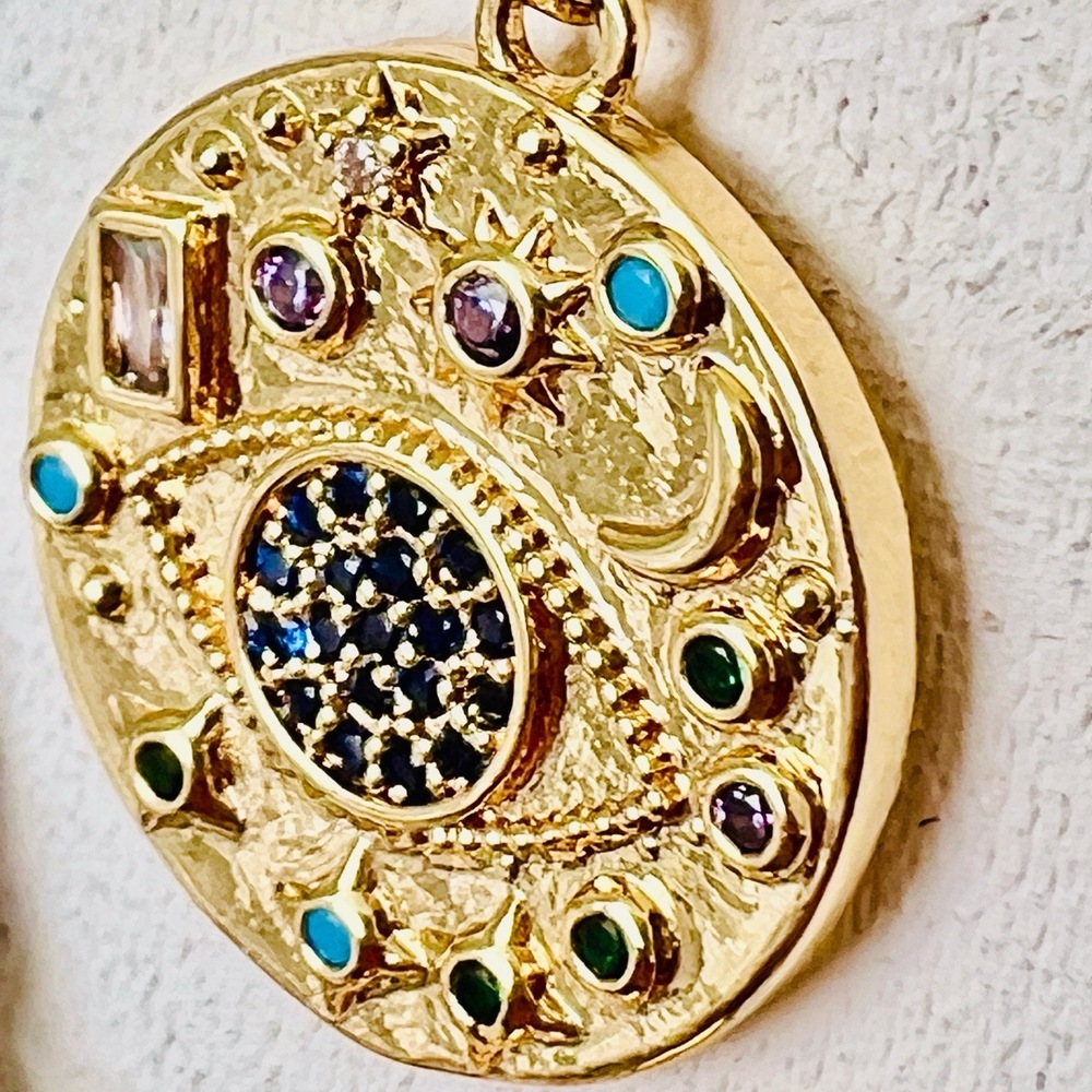 Gold Plated Evil Eye Circular medallion Pendant Necklace stainless steel jewelry - Picture 2 of 5